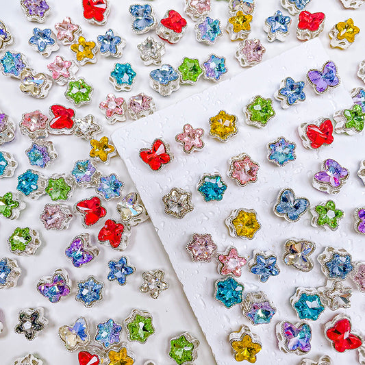 [E112] Cubic Zirconia Charm With Multiple Holes