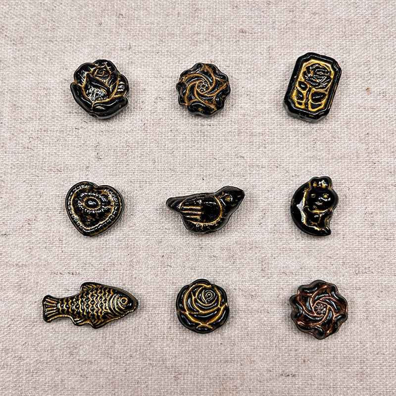 [B167] Vintage Glass Beads Charms