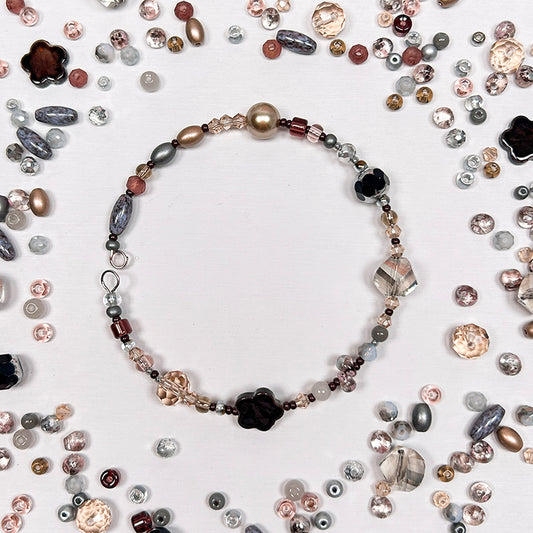 🦢[S197] Surrounded In Velvet