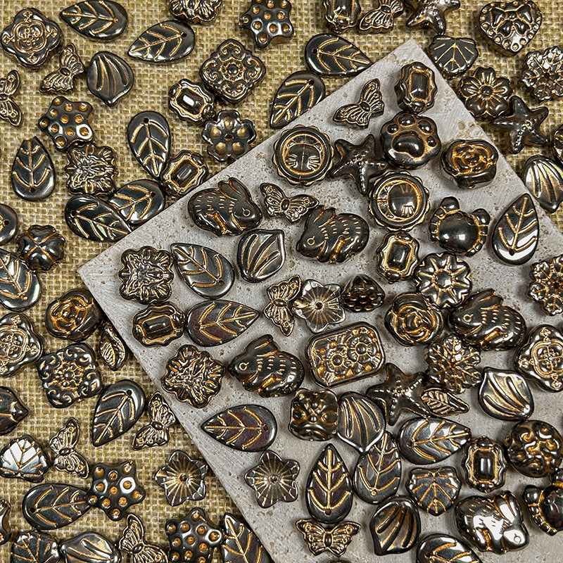 New!🆕🏛️[B169] Antique Bronze Glass Beads Charms
