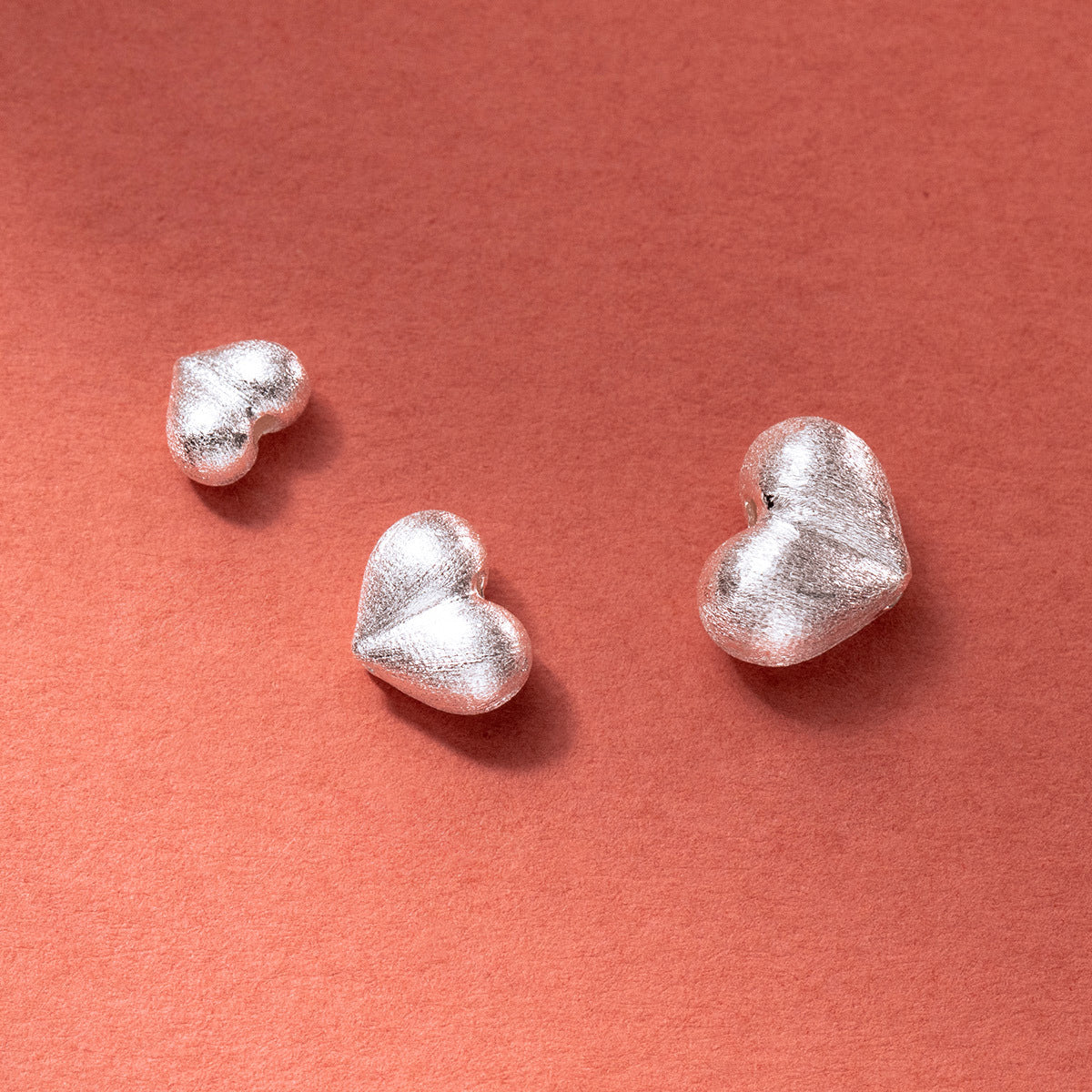 💟New!🆕[E169] Heart Bead / Charm