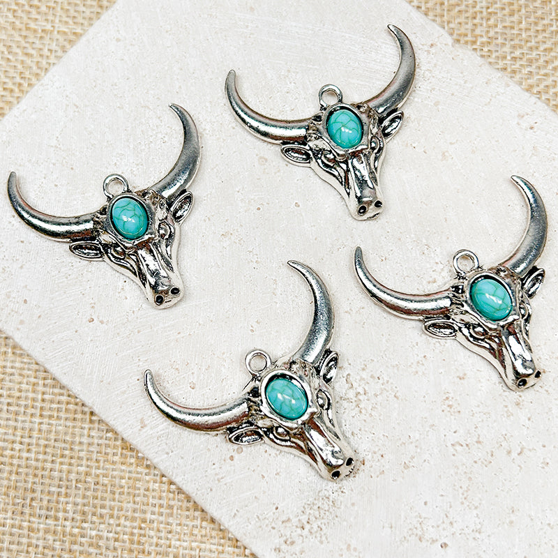 [E256] Bohemia Bull Pendant