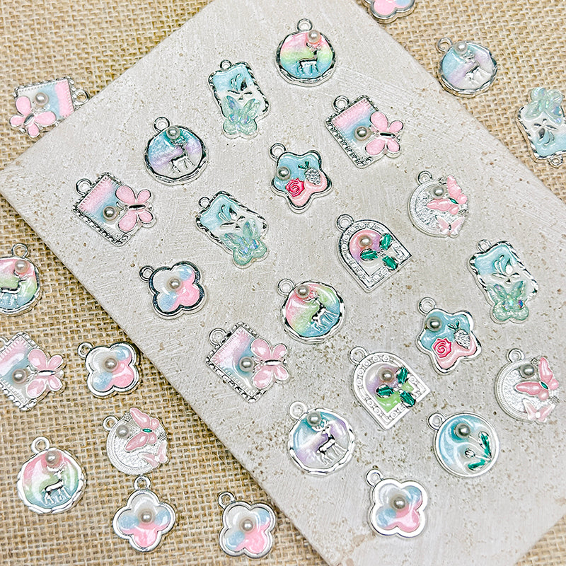 New!🆕[E276] Alloy Oil Painting Style Pendant