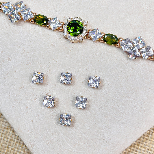 New!🆕[E278] 5mm Cubic Zirconia Cube Beads