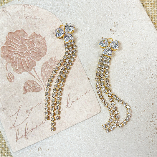 [E304] Cubic Zirconia Tassel
