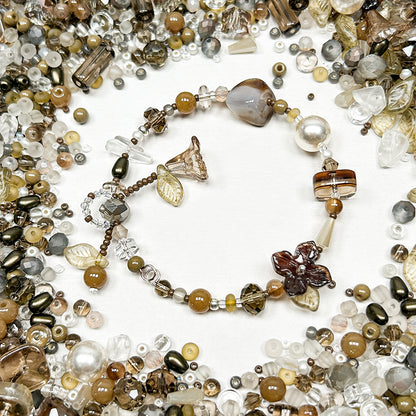 New!🆕[S683] Cabinet of Curiosities
