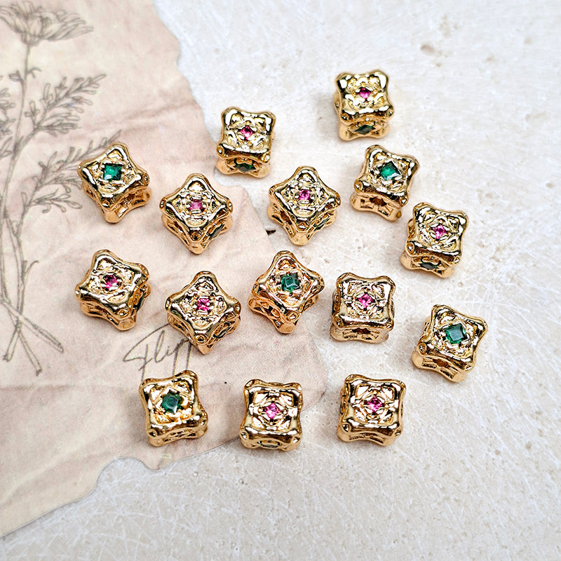 New!🆕[E393] 6mm Brass Vintage Carved Cube Beads