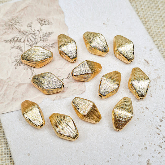 New!🆕[E395] 10*18mm Brass Textured Diamond Spacer Beads