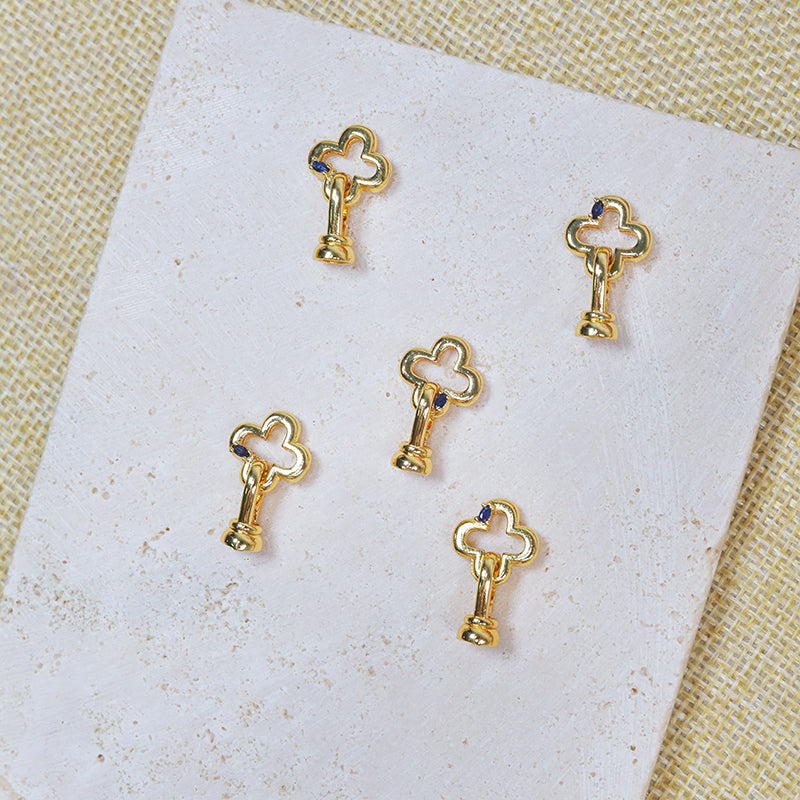 🍀[E226] Clover Clasp (Copper)