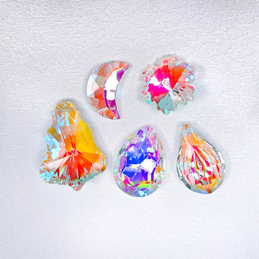 New!🆕[B132] Sun Dancers (Glass Sun Catcher Charm)