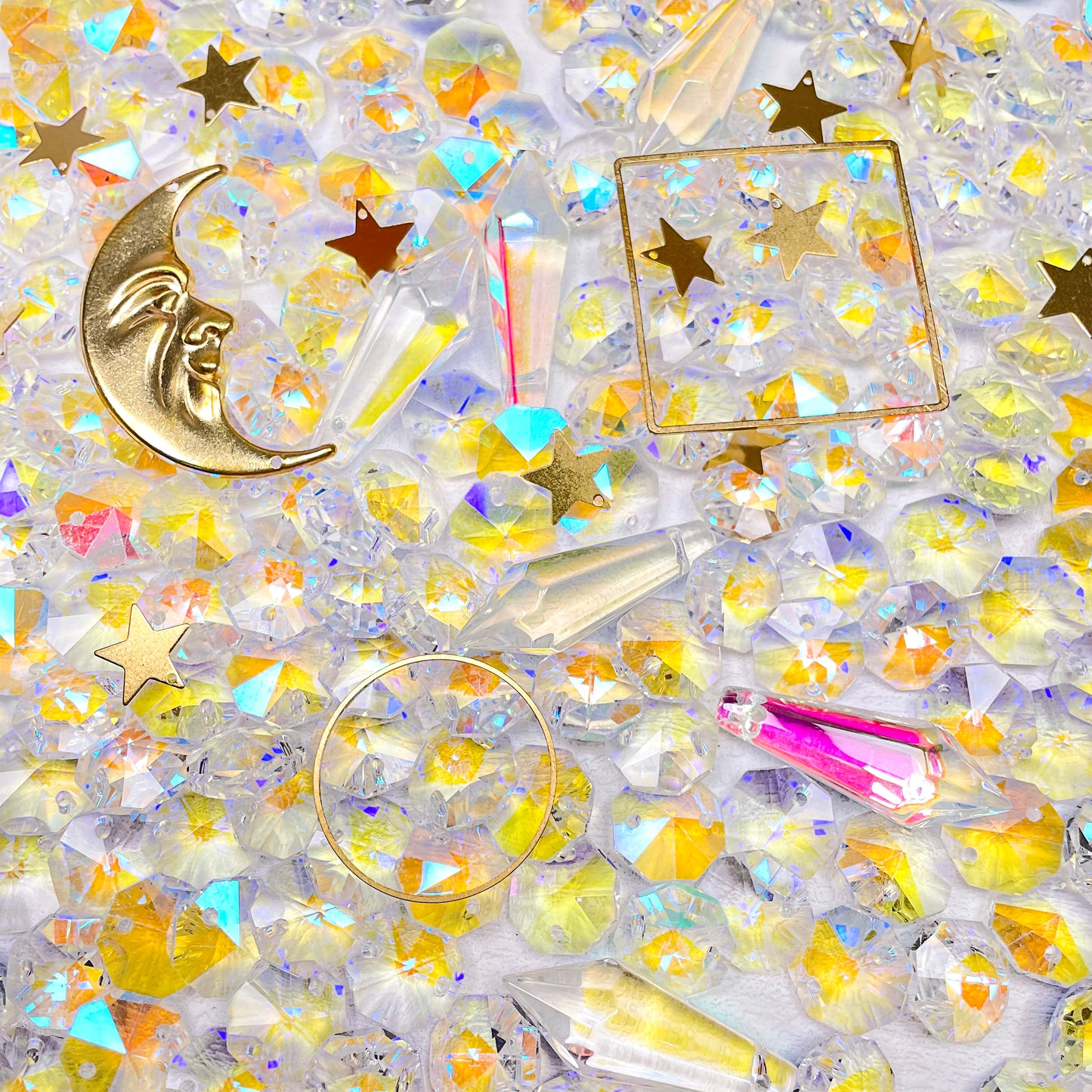 New!🆕[B133] Sunlit Weaver (Sun Catcher Beads & Charms)